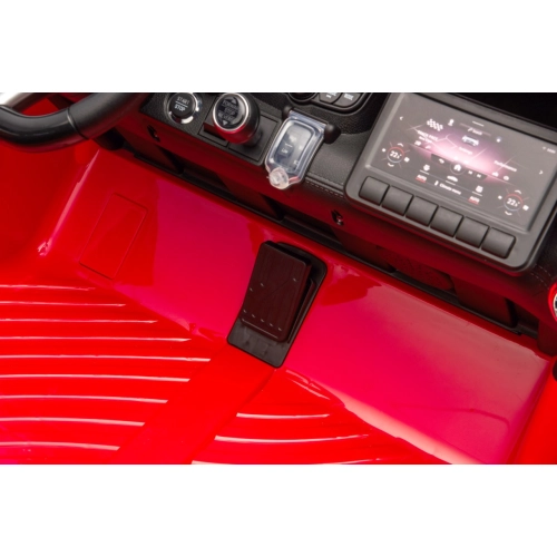 Auto Na Akumulator dla dzieci Mercedes Benz GT63 AMG Czerwony DK-GT63